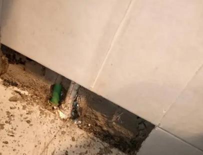 白塔楼顶漏水维修公司分享下修复水管漏水的几种小方法